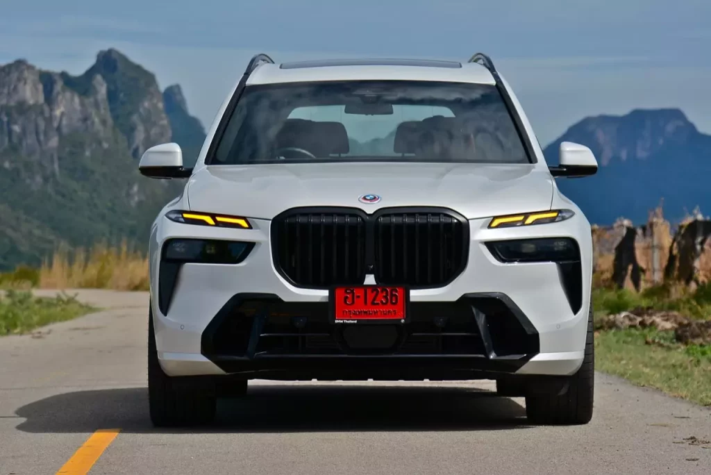 BMW X7